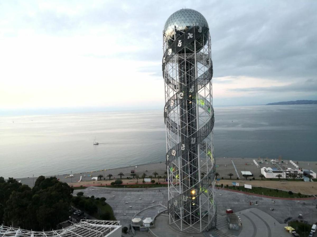 Balmaral Apart Hotel Batumi Eksteriør bilde