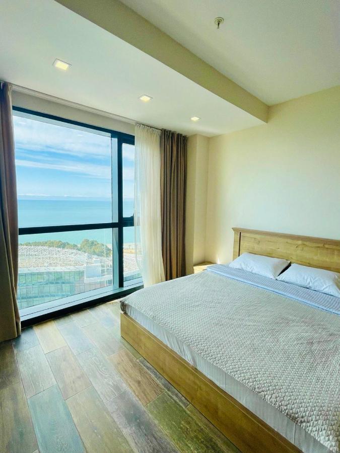 Balmaral Apart Hotel Batumi Eksteriør bilde