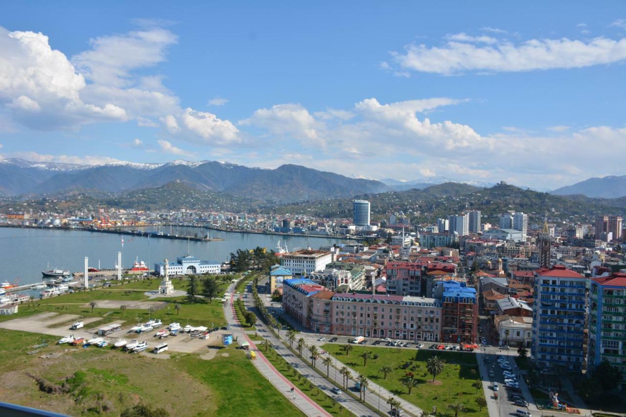 Balmaral Apart Hotel Batumi Eksteriør bilde
