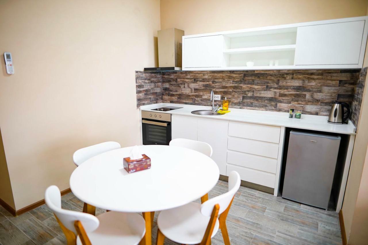 Balmaral Apart Hotel Batumi Eksteriør bilde